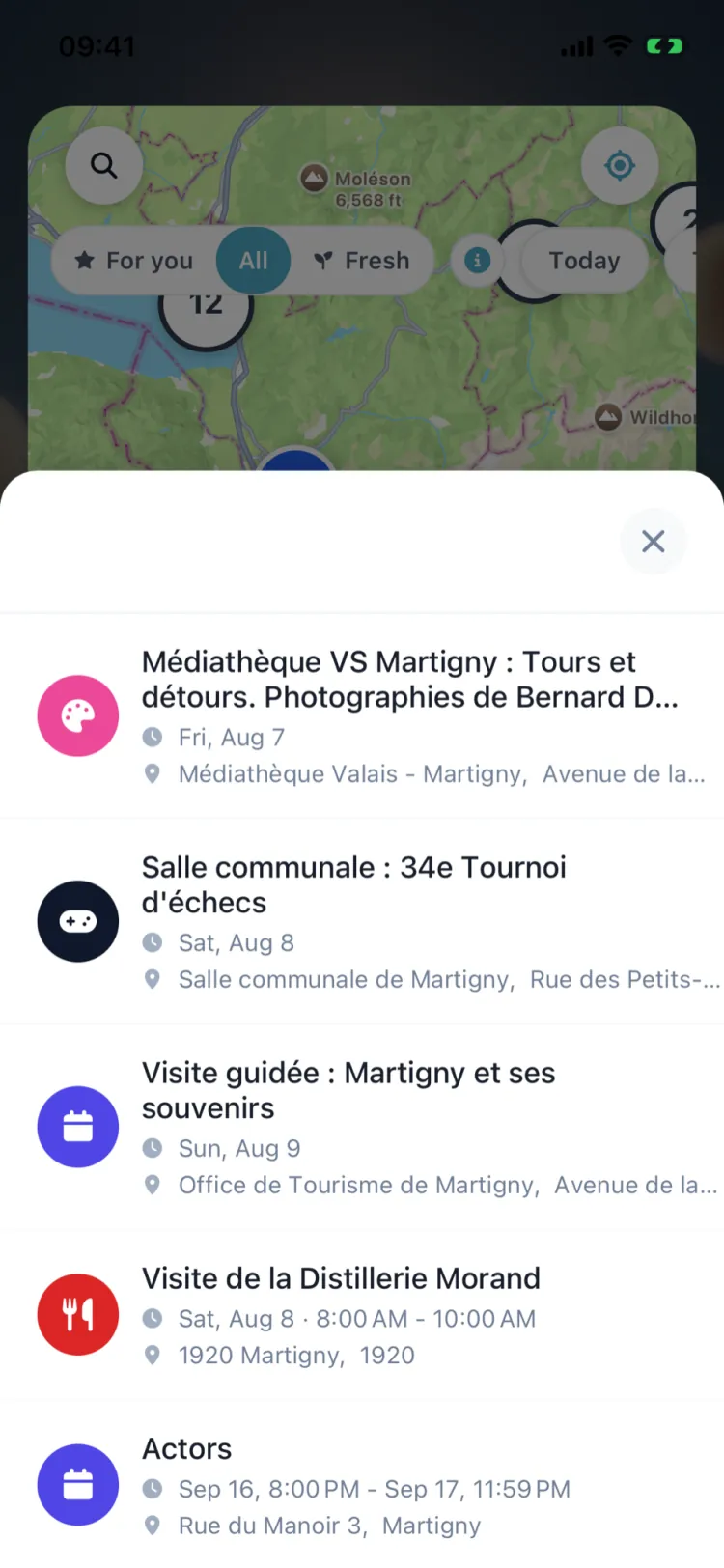 HykeFresh filters showing interests, languages and atmosphere